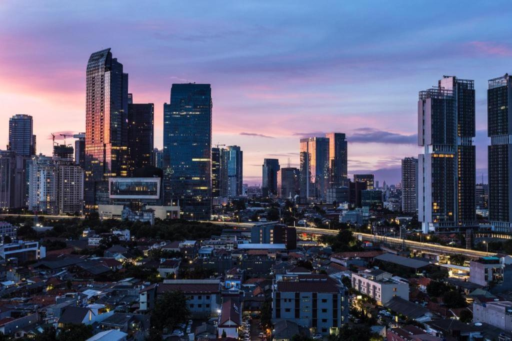 Casa Living Setiabudi Jakarta Exterior foto