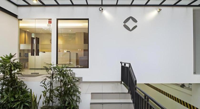 Casa Living Setiabudi Jakarta Exterior foto