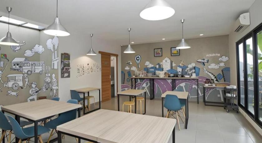 Casa Living Setiabudi Jakarta Exterior foto