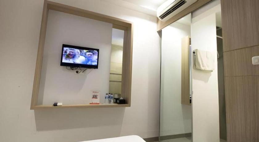Casa Living Setiabudi Jakarta Exterior foto