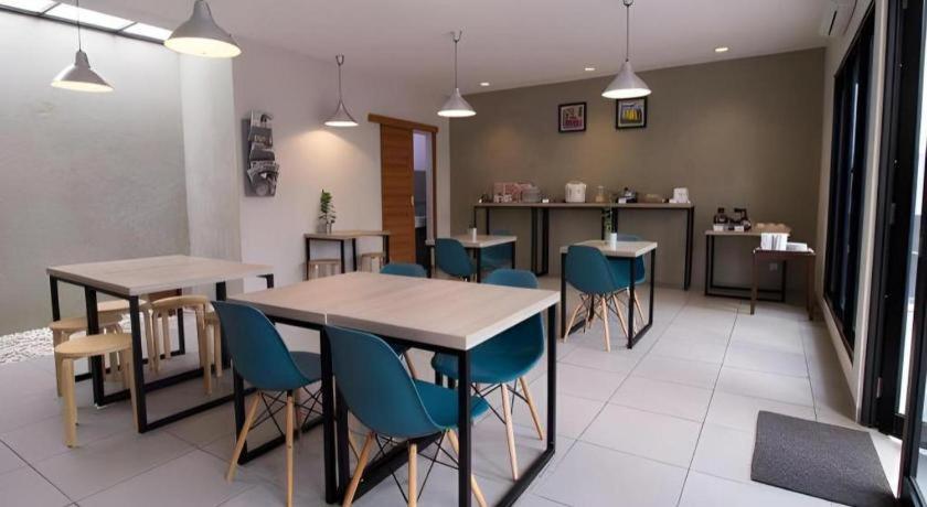 Casa Living Setiabudi Jakarta Exterior foto